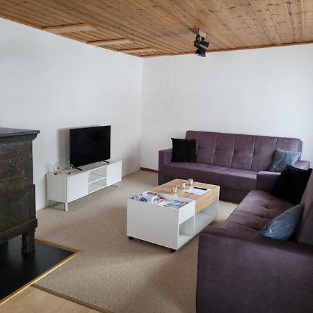 Ferienwohnung Tga Sulai E Glina Rona Exterior foto